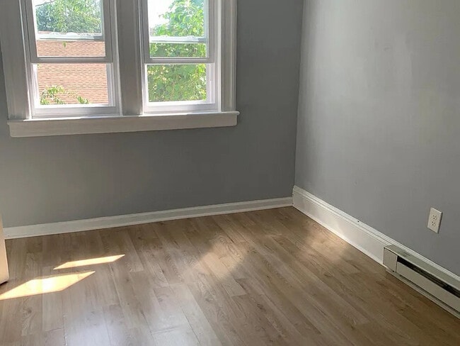 454 E 27th St in Paterson, NJ - Building Photo - Building Photo