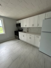 48 Mechanic St in Killingly, CT - Building Photo - Building Photo