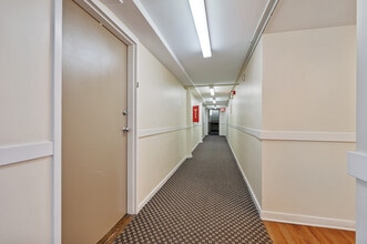 5424 Fifth Ave in Pittsburgh, PA - Building Photo - Building Photo