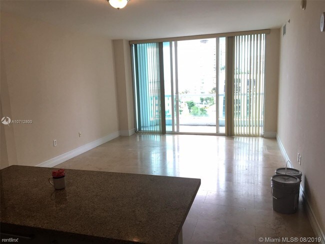 500 NE 29th St-Unit -Apt 906 in Miami, FL - Building Photo - Building Photo