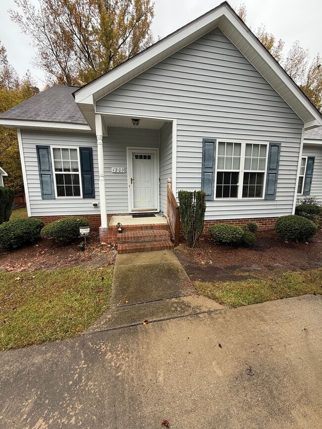 property at 1209 Stoneridge Ln