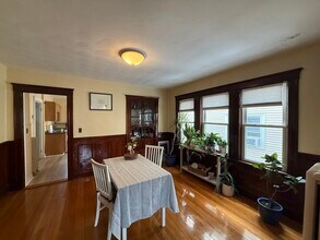 83 Euston Rd, Unit 1 in Boston, MA - Foto de edificio - Building Photo