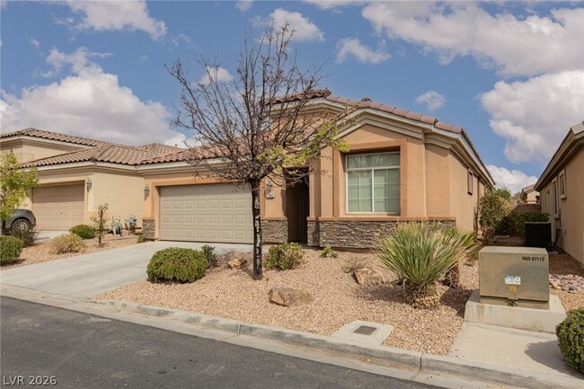 7382 W Shelbourne Ave in Las Vegas, NV - Building Photo - Building Photo