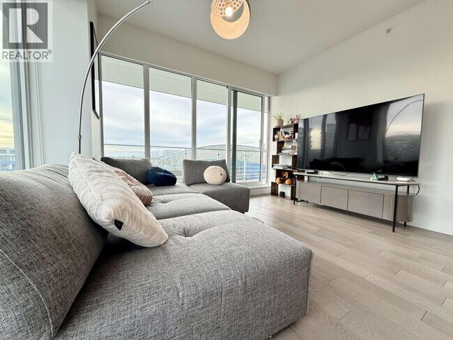 6622 Pearson Wy in Richmond, BC - Building Photo - Building Photo