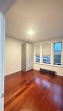 50-35 42nd St in Queens, NY - Building Photo - Building Photo