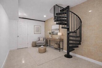 518 E 83rd St in New York, NY - Foto de edificio - Building Photo