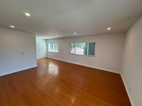 5708 Woodman Ave, Unit 3 in Van Nuys, CA - Building Photo - Building Photo