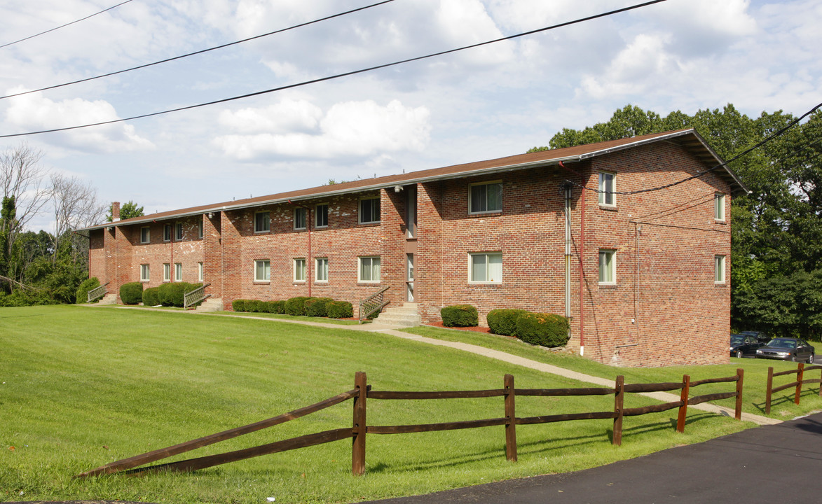 Washington Apartments in Aliquippa, PA - Foto de edificio