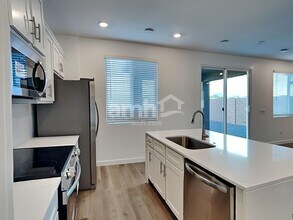 6246 W Calle Bilboa in Tucson, AZ - Building Photo - Building Photo