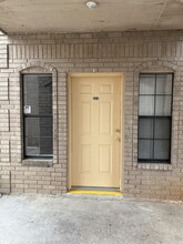 4419 Springfield Ave in Laredo, TX - Building Photo - Building Photo