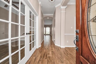 8435 E Copper Lakes Dr in Houston, TX - Building Photo - Building Photo