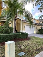 20774 SW 90th Pl in Cutler Bay, FL - Building Photo - Building Photo