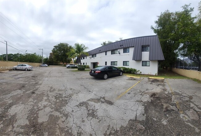 19600 SW 110th Ct in Cutler Bay, FL - Building Photo - Building Photo