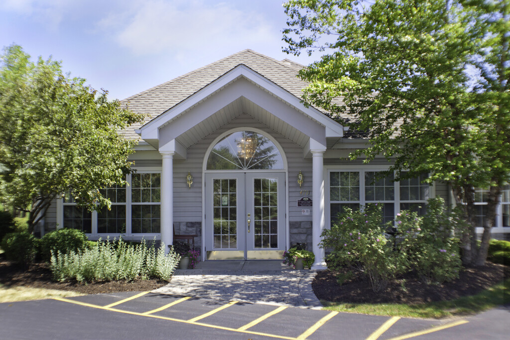 The Gardens on Prairie Rose Apartments in Roscoe, IL