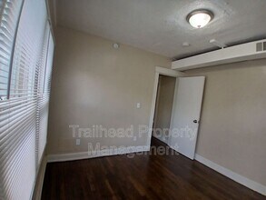 106 N Indiana Ave in Kansas City, MO - Building Photo - Building Photo