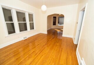 1414 W Winnemac Ave in Chicago, IL - Building Photo - Building Photo