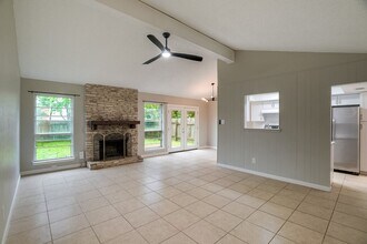 12103 Grey Rock Ln in Austin, TX - Building Photo - Building Photo