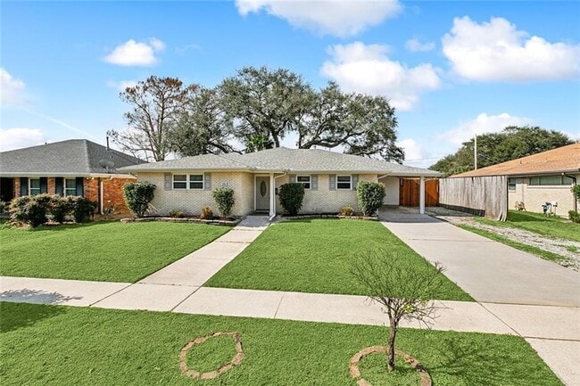 3512 James Dr