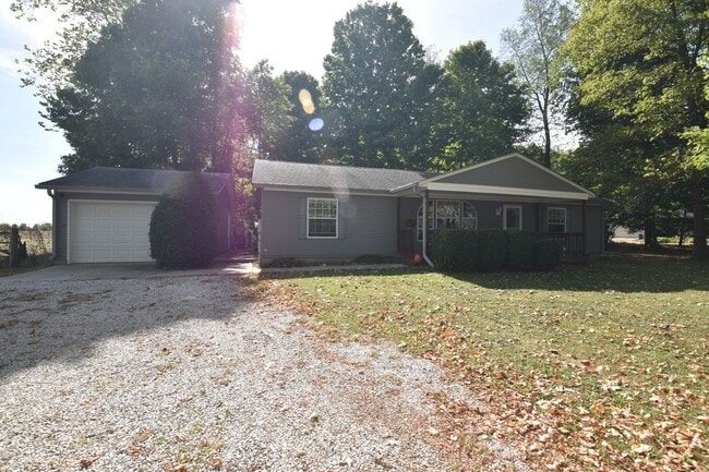 property at 4425 E 650 N