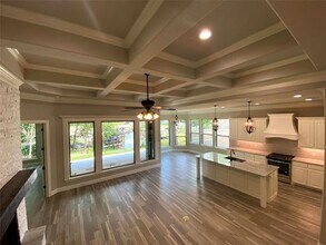 4007 Sioux Ct in Granbury, TX - Building Photo - Building Photo
