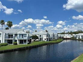 2556 Woodgate Blvd in Orlando, FL - Building Photo