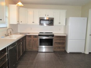 3319 Omega Dr in Tyler, TX - Building Photo - Building Photo