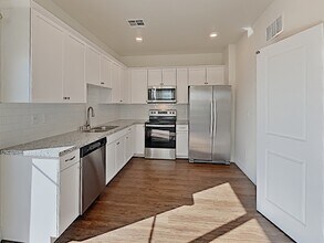 6299 W Paseo Vito in Tucson, AZ - Building Photo - Building Photo