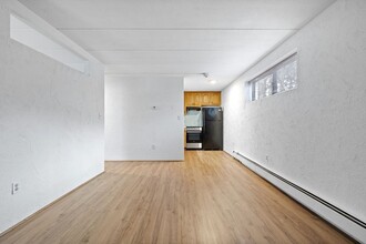 44 Albion St, Unit #1 in Melrose, MA - Building Photo - Building Photo