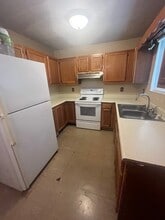 516 Summit St, Unit 3 units available in Mccomb, MS - Building Photo - Building Photo