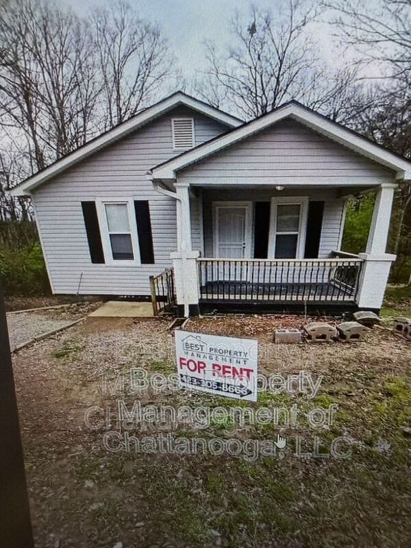 property at 4802 Oakland Ave