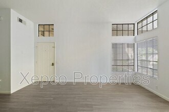 2601 S Broadmoor Dr in Palm Springs, CA - Building Photo - Building Photo