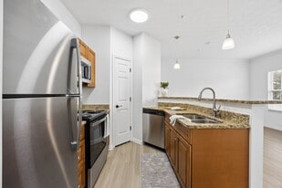 Fieldstone* in Beavercreek, OH - Building Photo