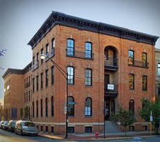 422 South Washington Apartments