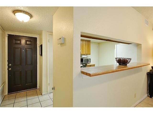 6031 Old Fredericksburg Rd in Austin, TX - Foto de edificio - Building Photo