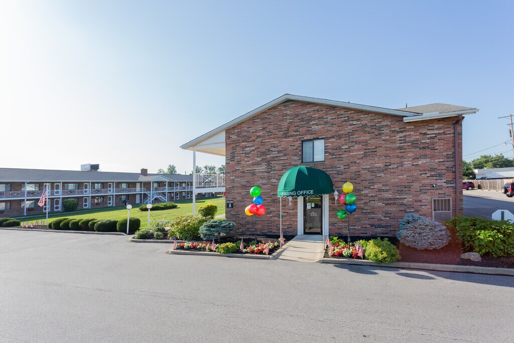 Manor Park Apartments Eastlake, OH Apartments
