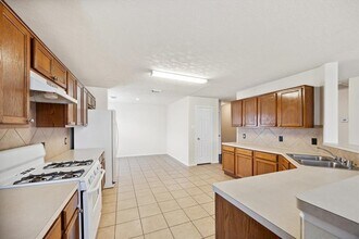 5819 Horse Prairie Dr in Katy, TX - Building Photo - Building Photo