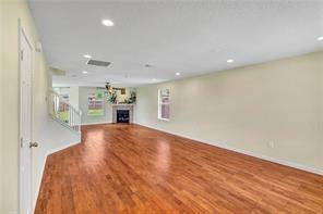 8107 Young Ct in Arlington, TX - Building Photo - Building Photo