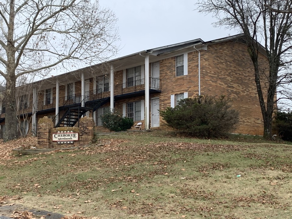 Payne Apartments in Fort Payne, AL - Building Photo