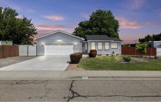 2907 S Waverly St in Kennewick, WA - Building Photo
