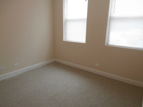 5402 N Winthrop Ave in Chicago, IL - Building Photo - Building Photo