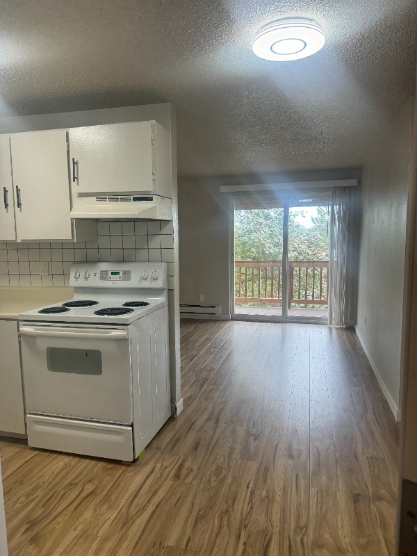 308 Summit Ave N in Kent, WA - Building Photo - Building Photo