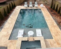 524 Seminole Ave NE in Atlanta, GA - Building Photo