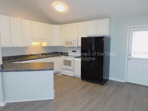 4301 Edgemore Rd in Greensboro, NC - Building Photo - Building Photo