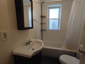 1415 Commonwealth Ave, Unit 1 in Boston, MA - Building Photo - Building Photo
