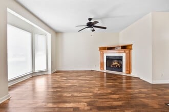 2903 Sarah Beth Ct in Clarksville, TN - Building Photo - Building Photo