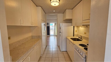 1516 Ward Ave in Honolulu, HI - Building Photo - Building Photo
