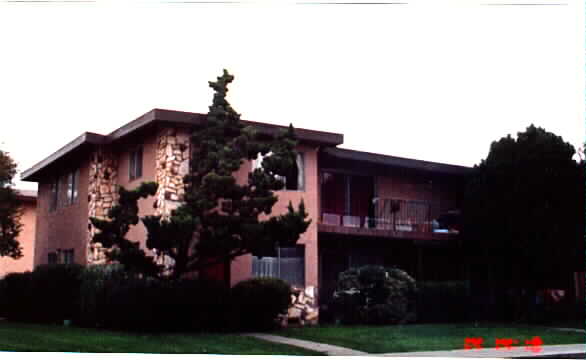 1096 Clyde Ave in Santa Clara, CA - Building Photo - Building Photo