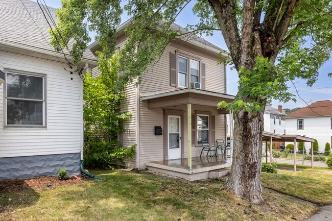 100 Carpenter St in Clarksburg, WV - Building Photo - Building Photo