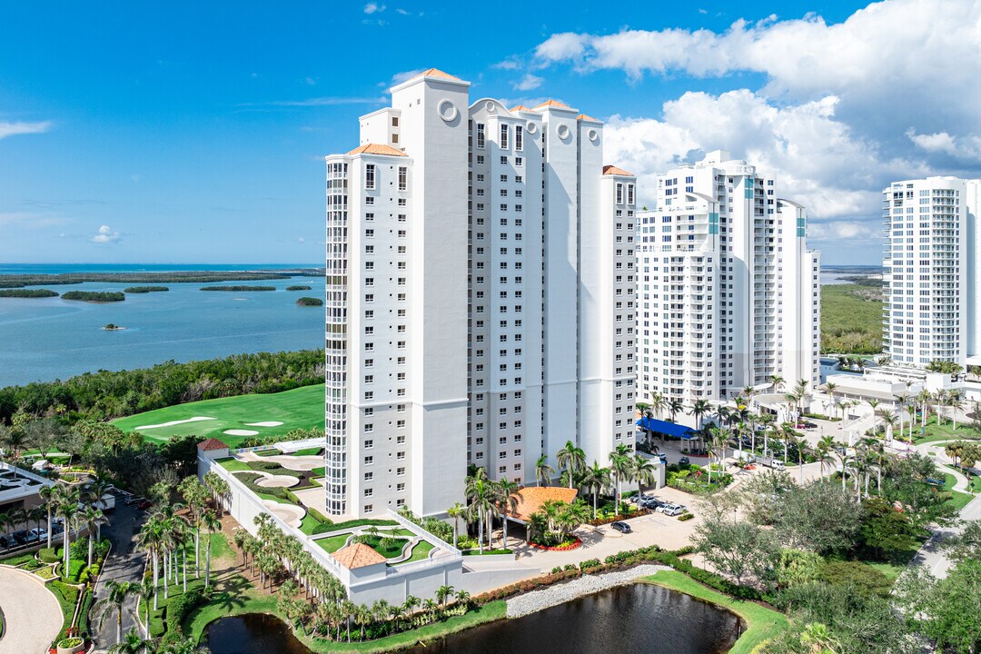 Esperia South at Bonita Bay in Bonita Springs, FL - Building Photo