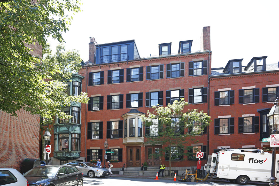 60 Pinckney St in Boston, MA - Building Photo